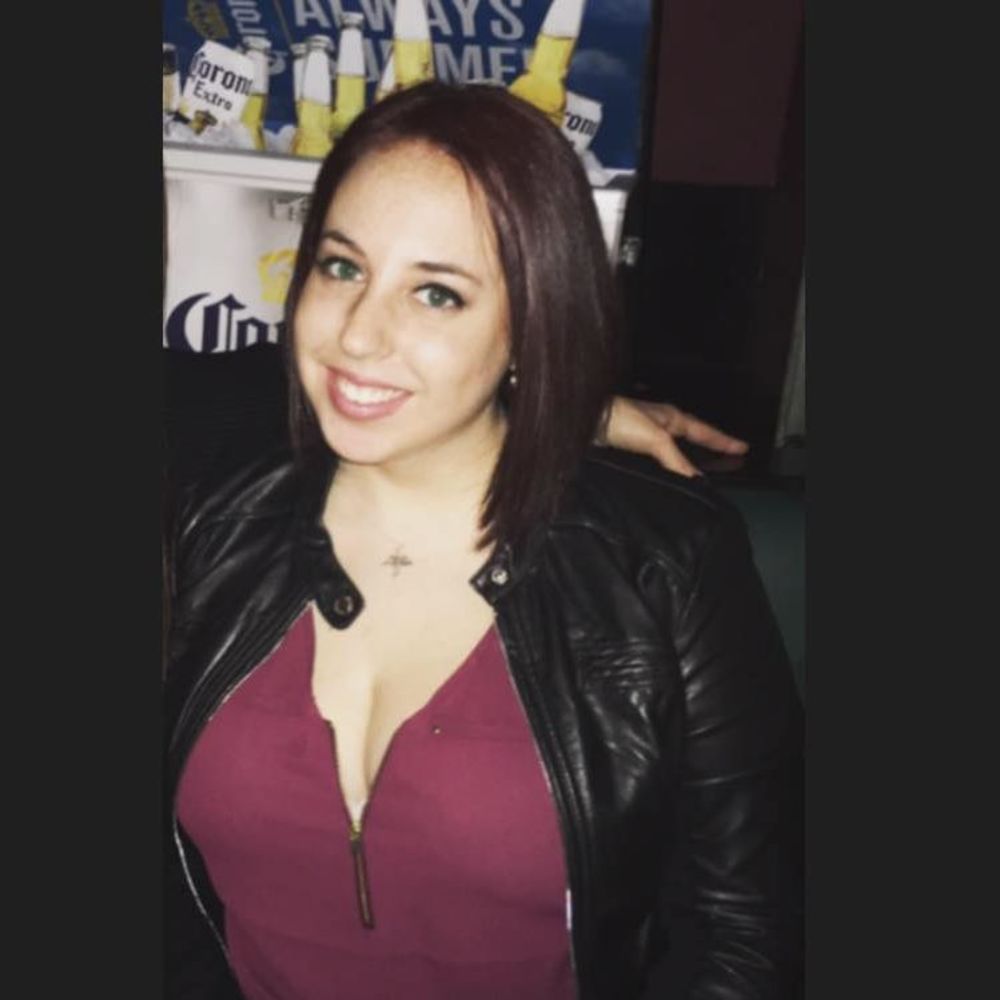 Meet your Posher, Alycia